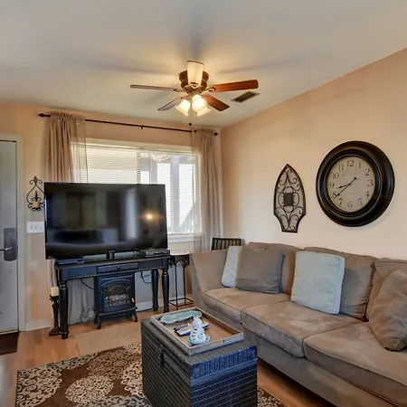 Sandcastle 24 Spacious Studio Unit With Full Living Room By Redawning